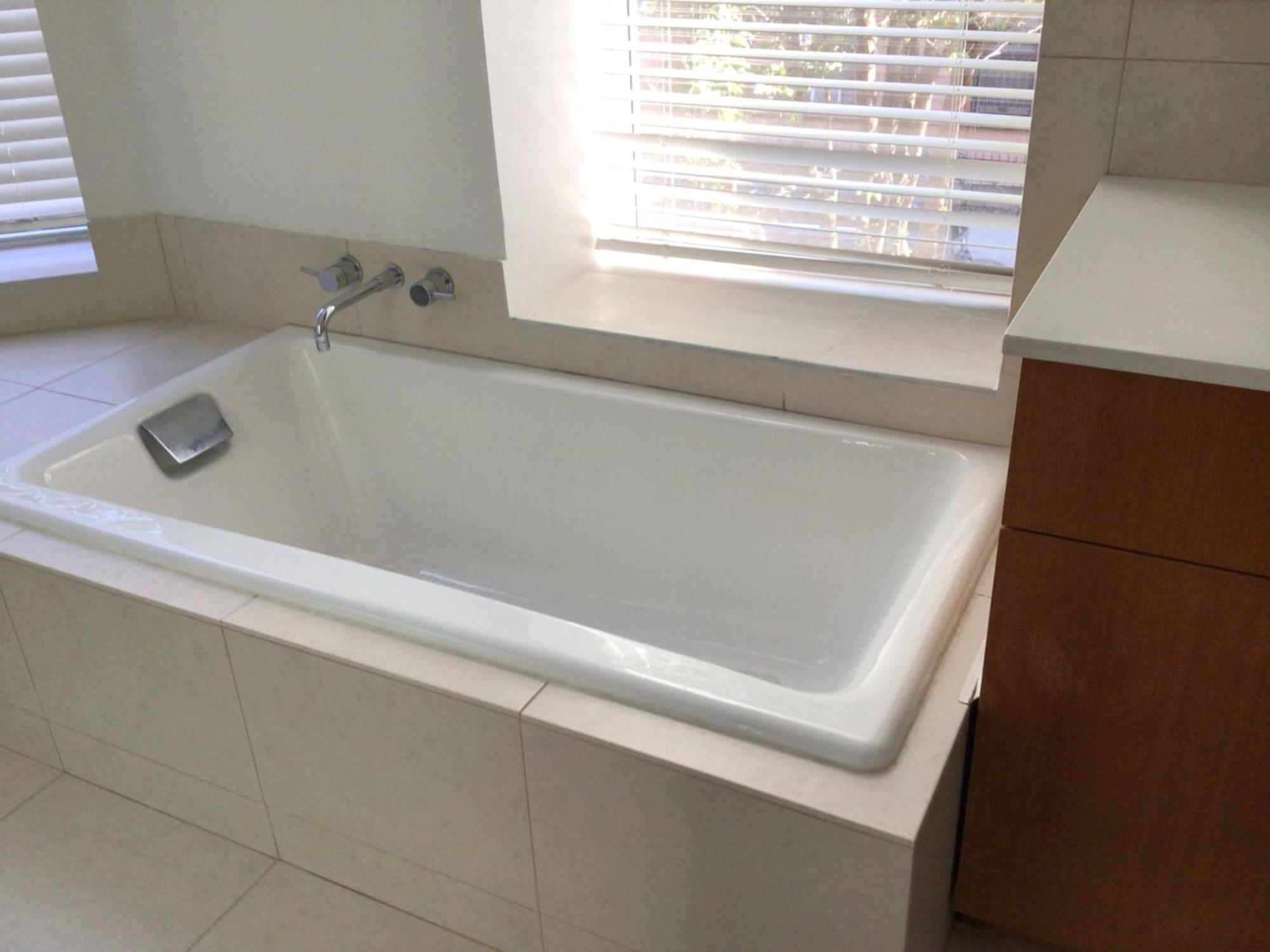 Large And Luxurious In Strivers Row New York