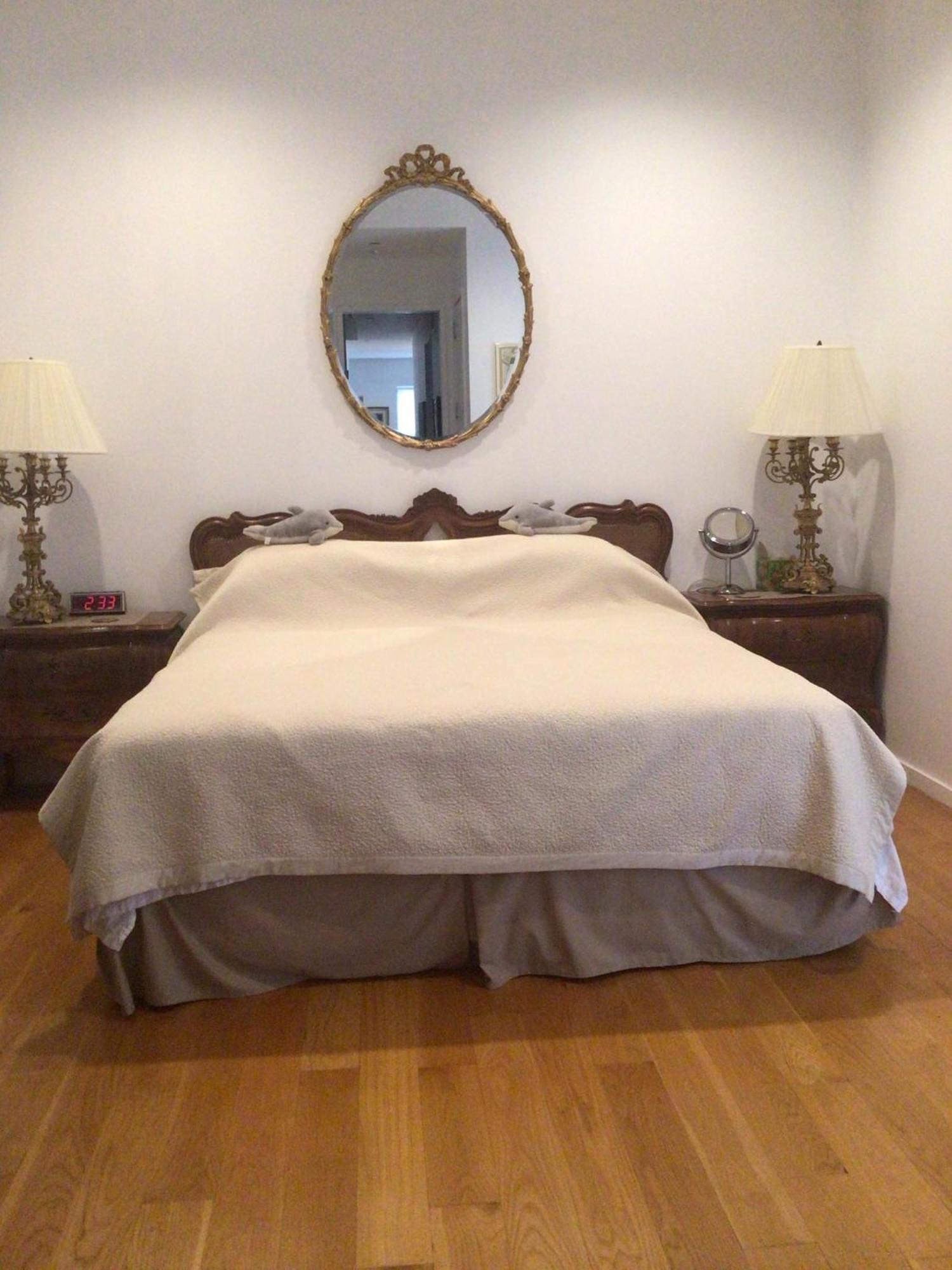Large And Luxurious In Strivers Row New York
